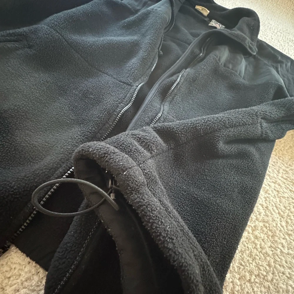 Men's Black Fleece Jacket - Picture 3 of 10